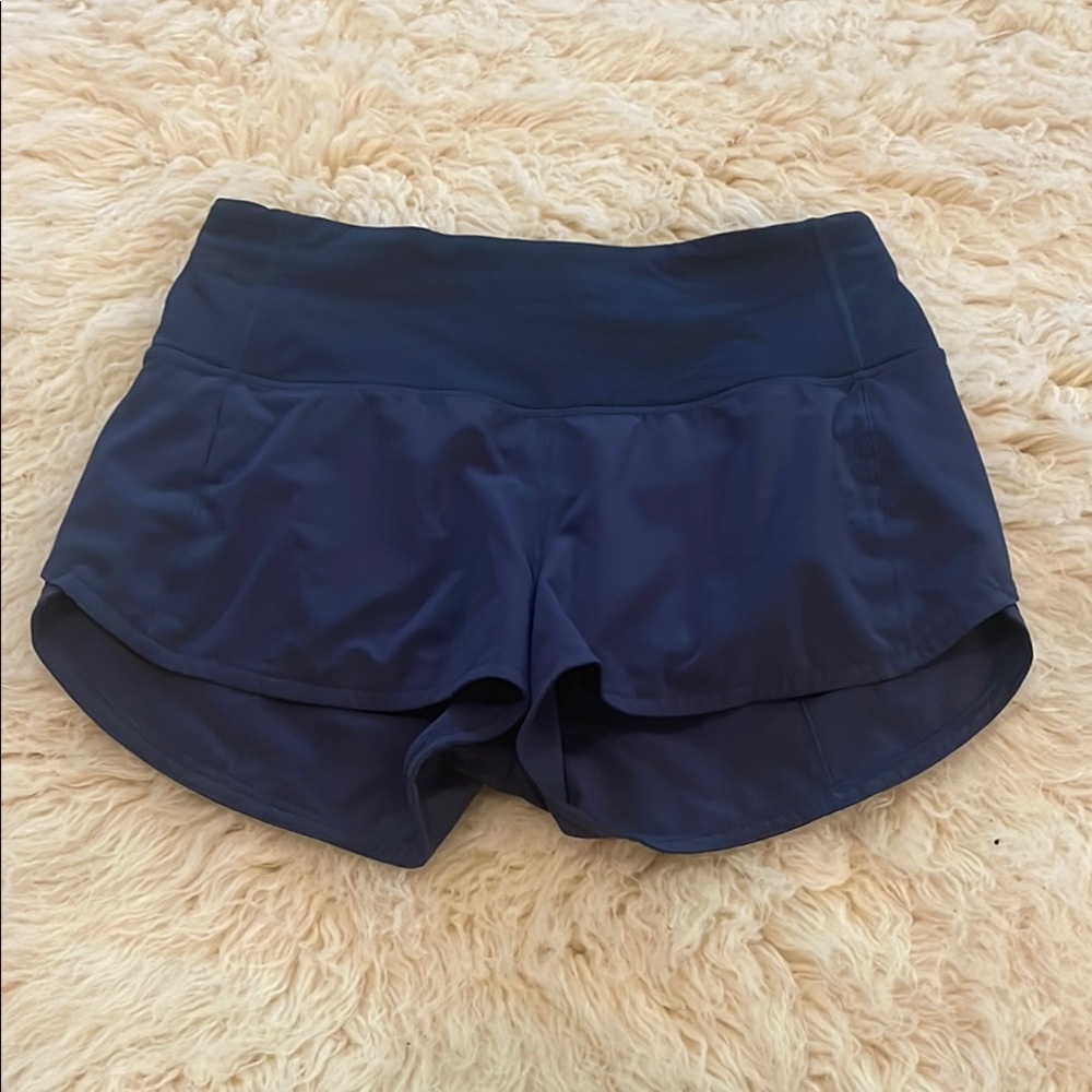 Lululemon high waisted speed shorts, size 6, 3” inseam